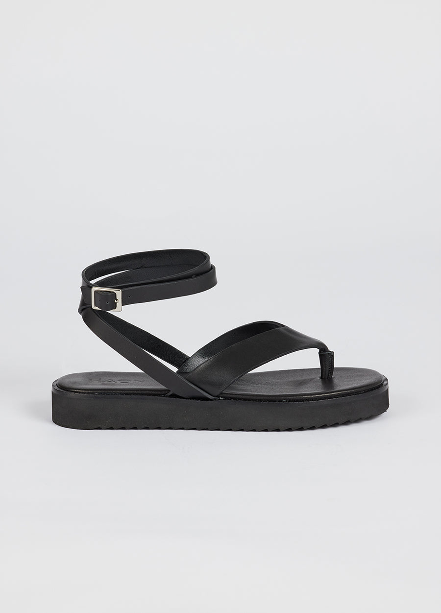 Zali Sandal